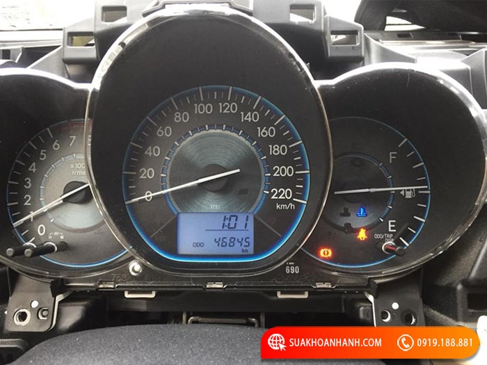 Tua đồng hồ xe ô tô Vios 2016 tại Suakhoanhanh.com